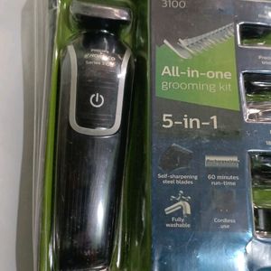 Philips Norelco 3100 All In One Multigroom Kit