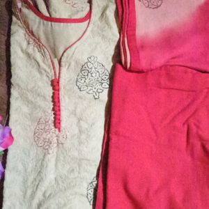 Nude Colour Kurti Nd Red Plazo With Dupatta