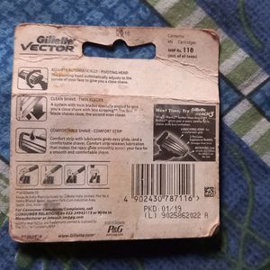 Gillette Vector Blade And It's Cream