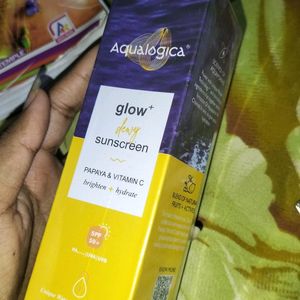 Aqualogica Glow+Dewy Sunscreen 50g