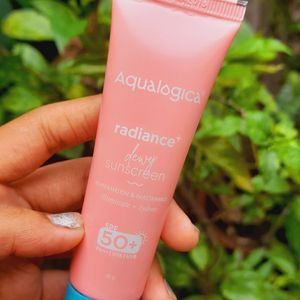 SEALED Sunscreen (Plum + Aqualogica )