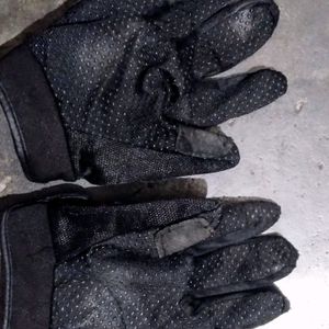 riding gloves