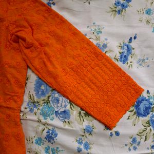 Orange Hakuba Kurti