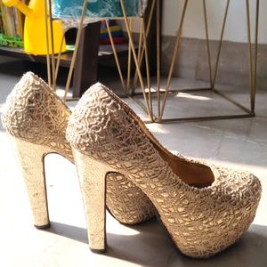 PRINCESS HEELS!! 4 INCHES PLUS HEEL