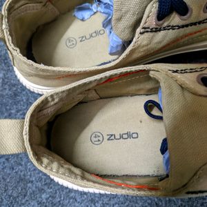 Zudio Sneakers