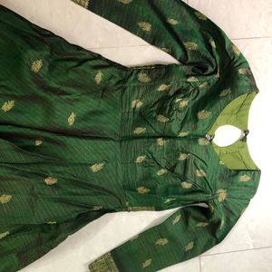 Pure Silk Green Gown That Never Out Of Style