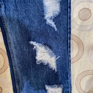 Jeans scrapped pant