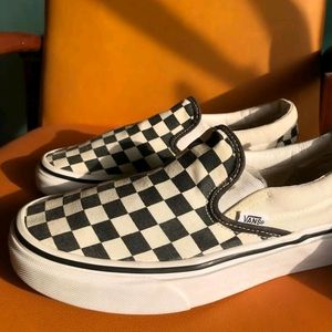 Vans Checkered