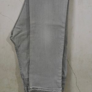 Awesome WRANGLER (Vegas Collection) Jeans - W34