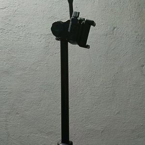 Tripod