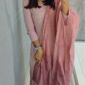 Peach Coloured Mirror Work Kurta With Heavy Dupata