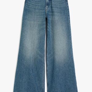 H&M Flared Jeans