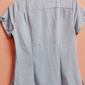 Women's Top