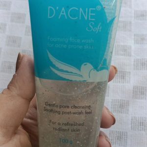 D'Acne Soft Foaming Face Wash