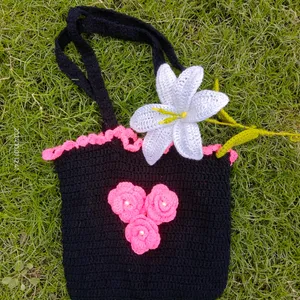 Crochet Black With Baby Pink Aesthetic Bag 🌸🌷