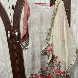 Pakistani Designer Heavy Embroidered Suit Dupatta