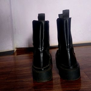 Trendy Korean Black Boots For Both Men & Women