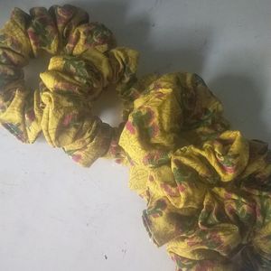 Set Of 12 Scrunchies In Yellow 🟡