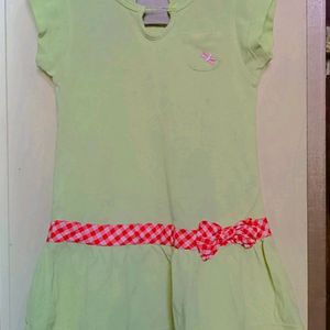 Middi Dresses Of Baby Girl @99 Per Piece