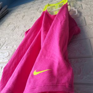 Nike Top