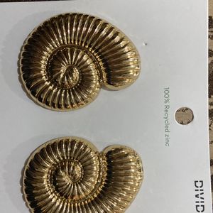 shell earings h&m