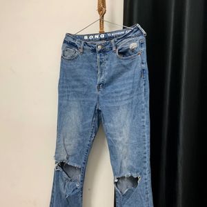 Ripped blue acid wash Denims