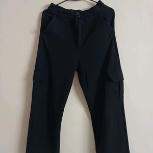 Hight Waist Black Cargo Pant