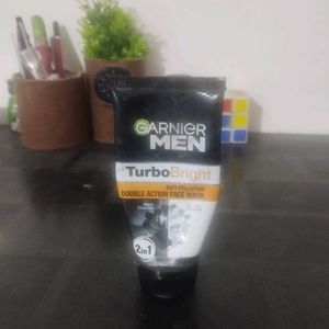 Garnier Men Turbo Bright Face Wash