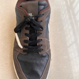 Nike Air Jordan Brown Sneakers