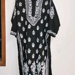 Chikankari Long Kurti