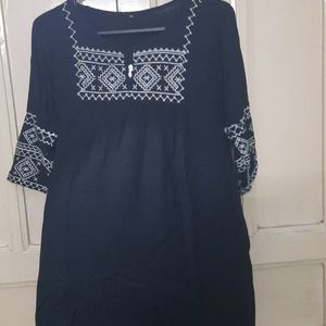 Black Kurti