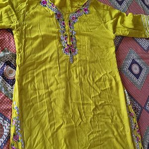 Kurti, Pant And Dupatta Set