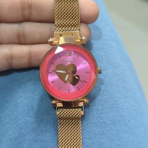 Rose Gold Magnetic Band Watch