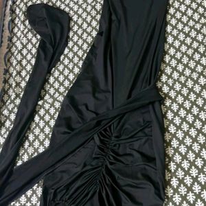 Newme Backless Maxi Dress