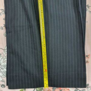 Mens Pant - Cambridge Make In Very Good Condition