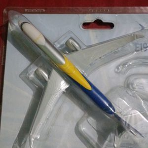 Lupa Aircraft Models Embraer Scale