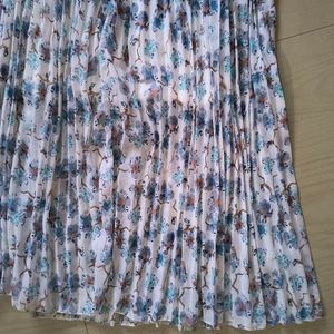 White Floral Long Skirt