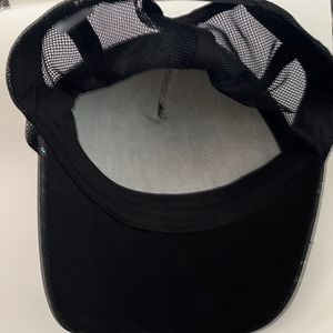 Fancy Black Sports Cap