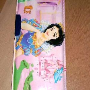 Cute Pencil Box With 6 Freebies