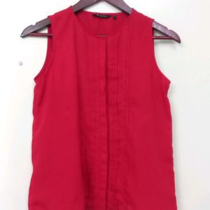 Vanheusen Red Sleeveless Top