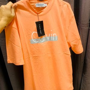 Calvin Klein new Tshirt