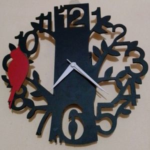 Red Bird Designer Wall Clock ⏰️