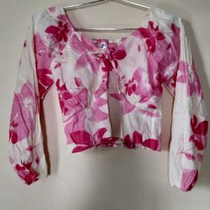 Lavish Floral Crop Top..