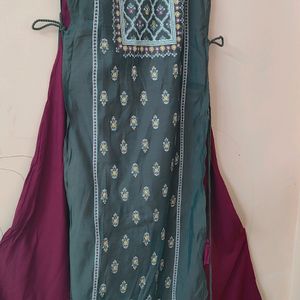 Avaasa Brand Kurti