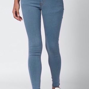 FOREVER 21 Blue High Rise Woman's Jean's