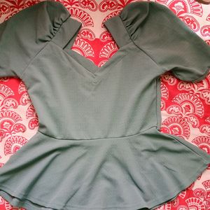 Women's Top