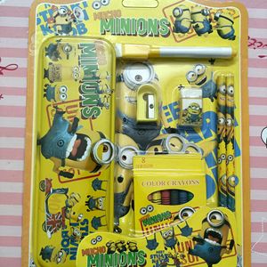 Kids Minion Gift Set with Crayons Model