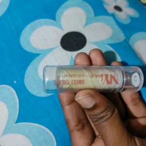 NY Bae Vannila Flavour Lipbalm