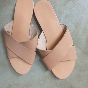 3 Flat Sandals