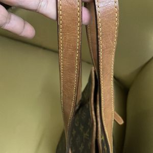 Egypt Pure leather Bag